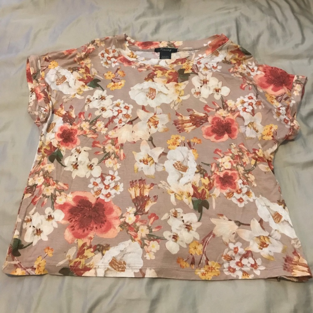 ModCloth cropped 100% Rayon shirt